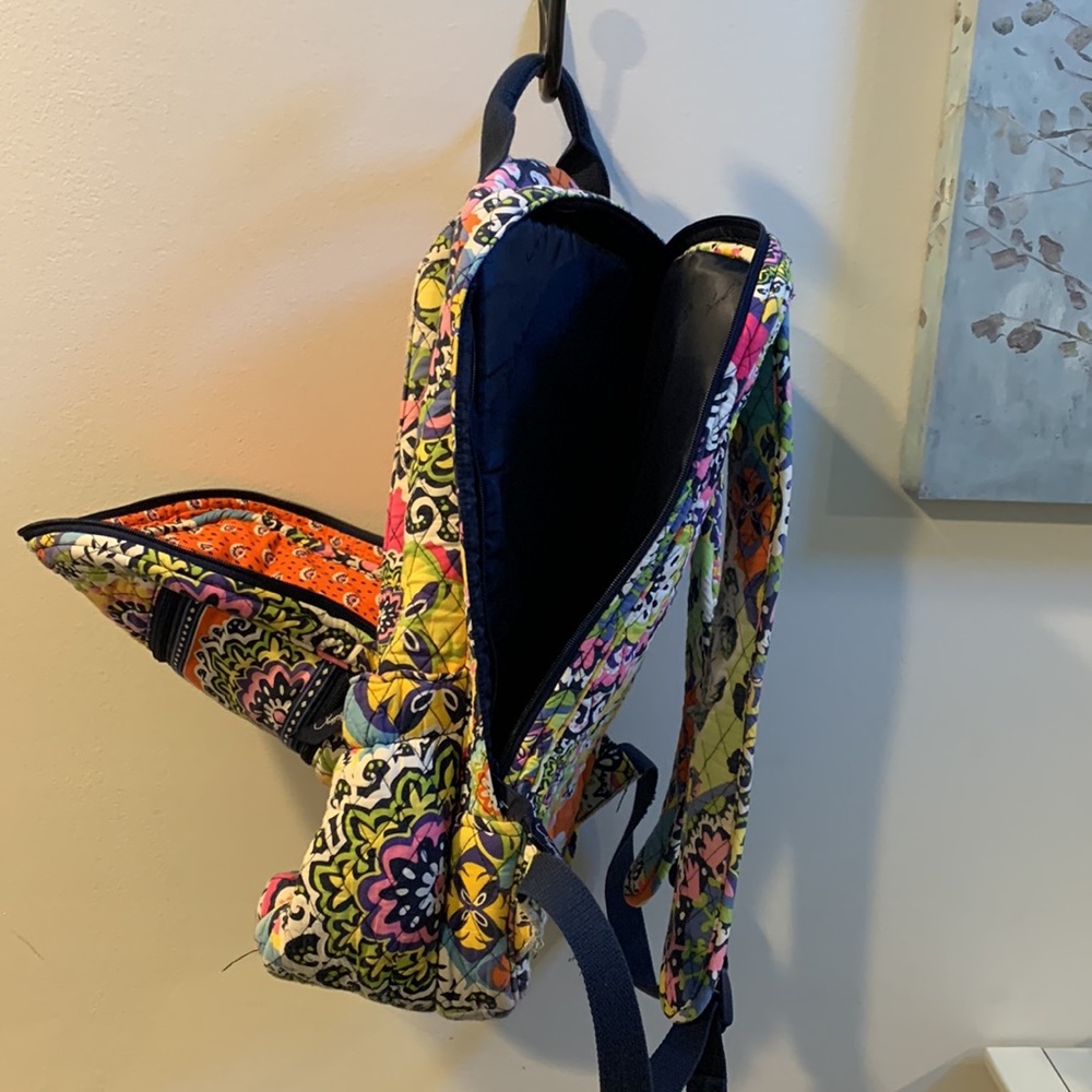 Vera Bradley Backpack “Rio” - Picture 2 of 3
